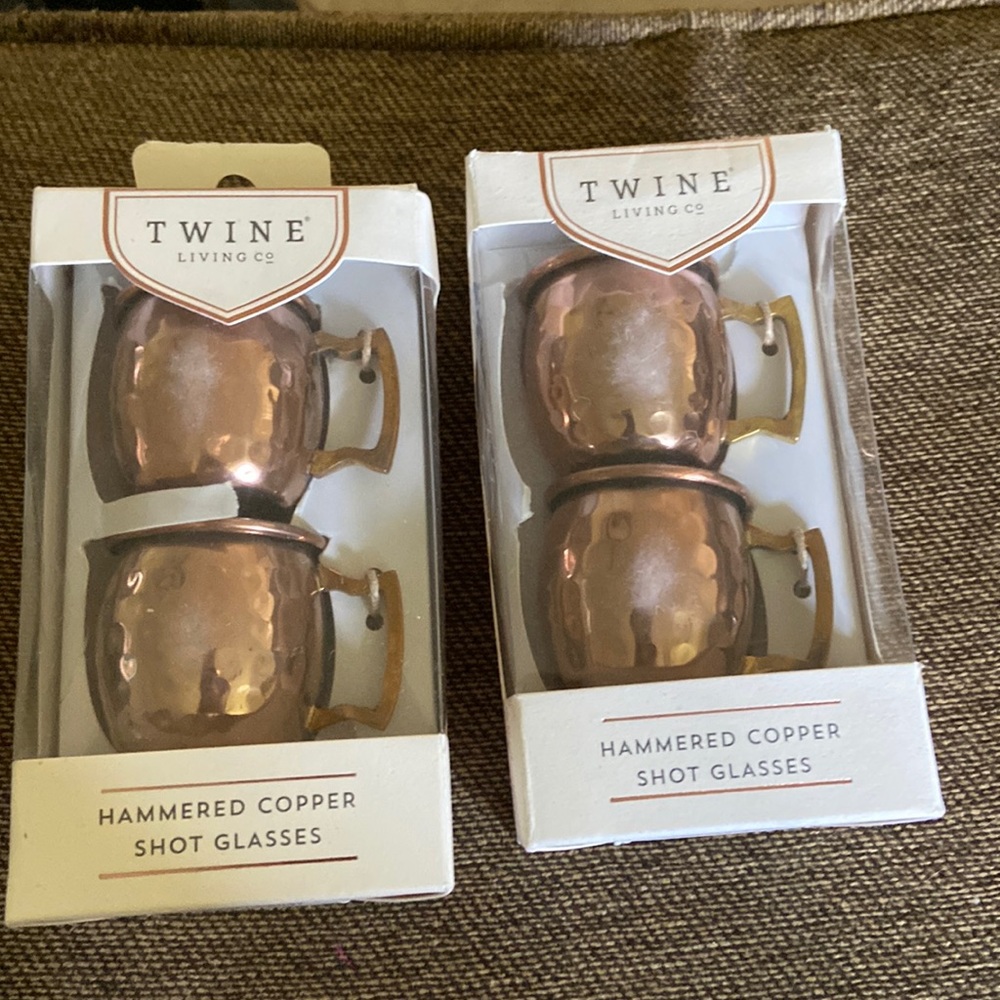 Twine living co. Hammered copper shot classes. 4 total